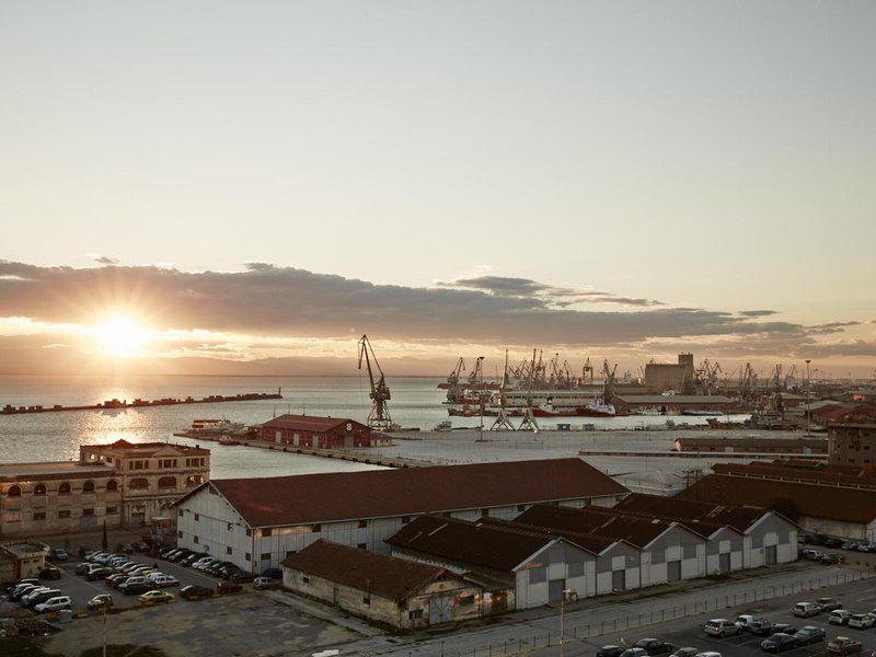 2F92DBF0B219856B8D1F809A614124DF