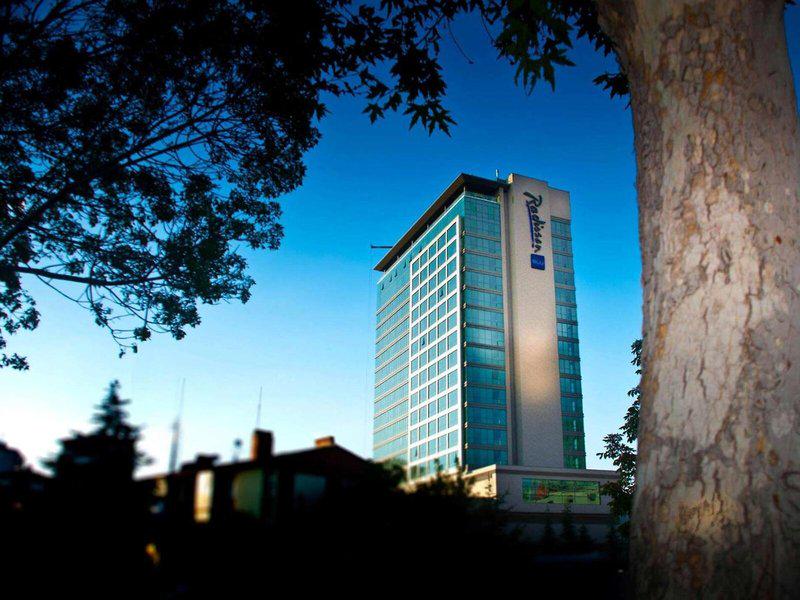 F0D6EA0515B7A93A80E794463836E91F