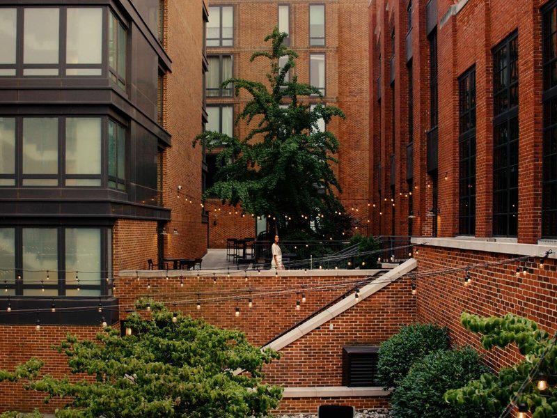 D3657A52C0E6F7BBCA7E8AADF233388E