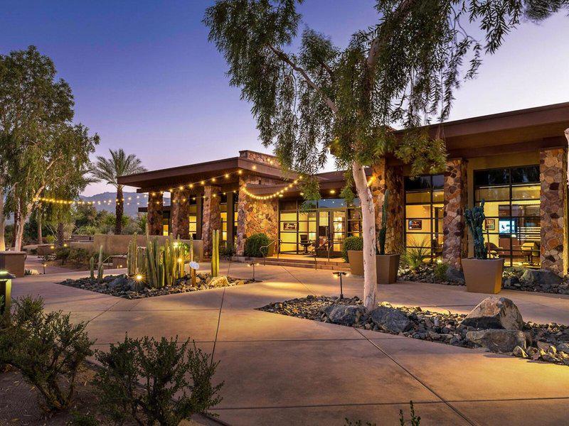 1838C5854E269C828918CF8F4FE325F7