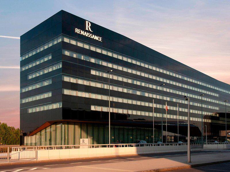 6F7ED46E6AB3DE7B37A9576A7371834B