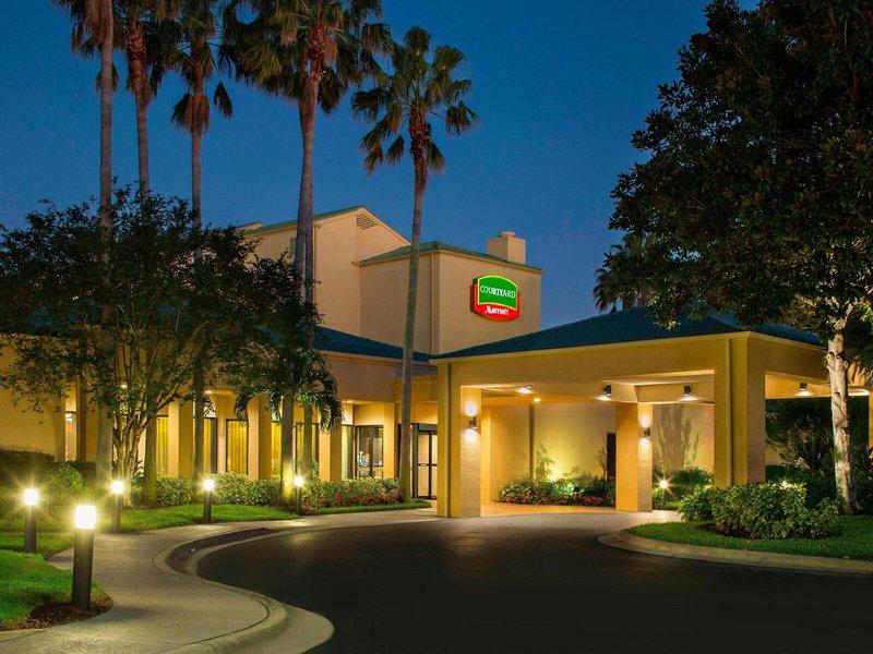 21E64439E9FFABEACC58E7557C84033D