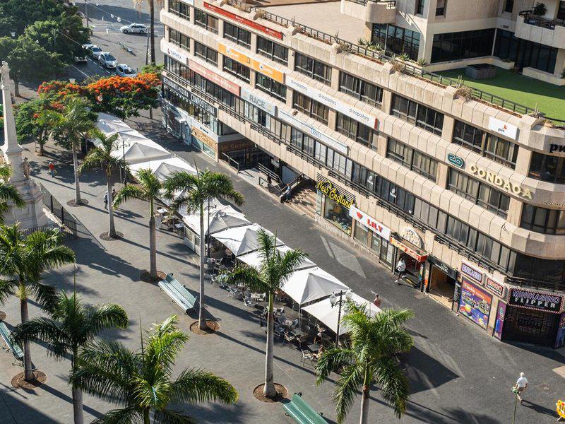 977C03D5A6EEBD8EA566648296F9FF80