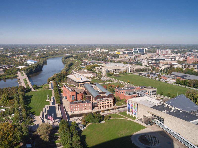 C62540625E386E7D038E1ADFF197F75C