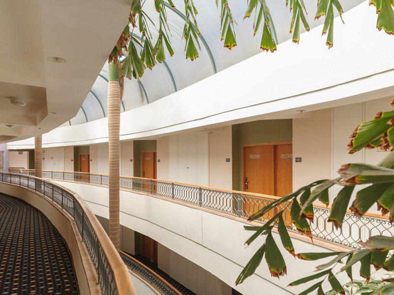 689A7D7FE783AAC94F5839E943238862