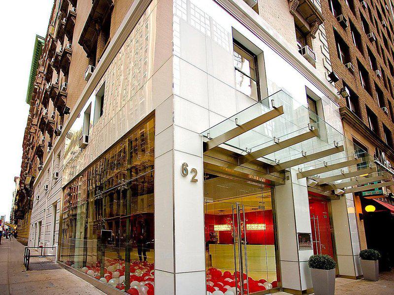 DEF243A1DB8D4105E4A8F48B8E912E9C