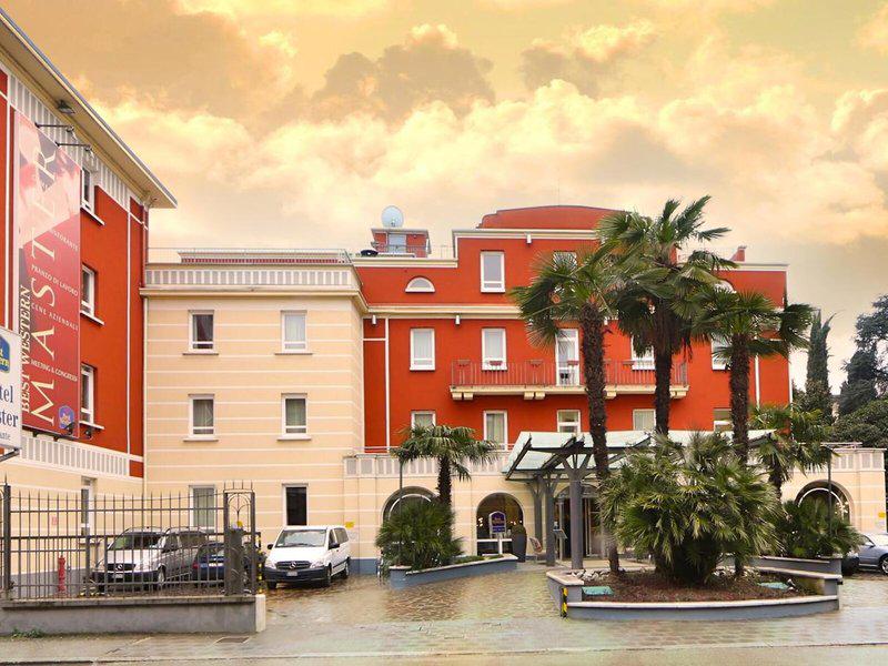 C16FED0E0654310FABB0EBFF20DB0E92