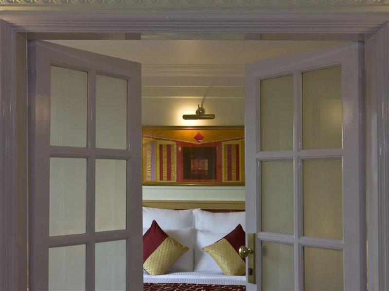 DE94F17A97208E7653867BCD06593756