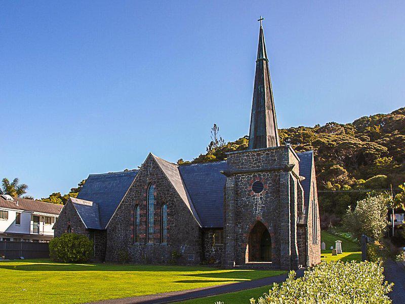 FBE936AFDE54D4712D349D81639E258F