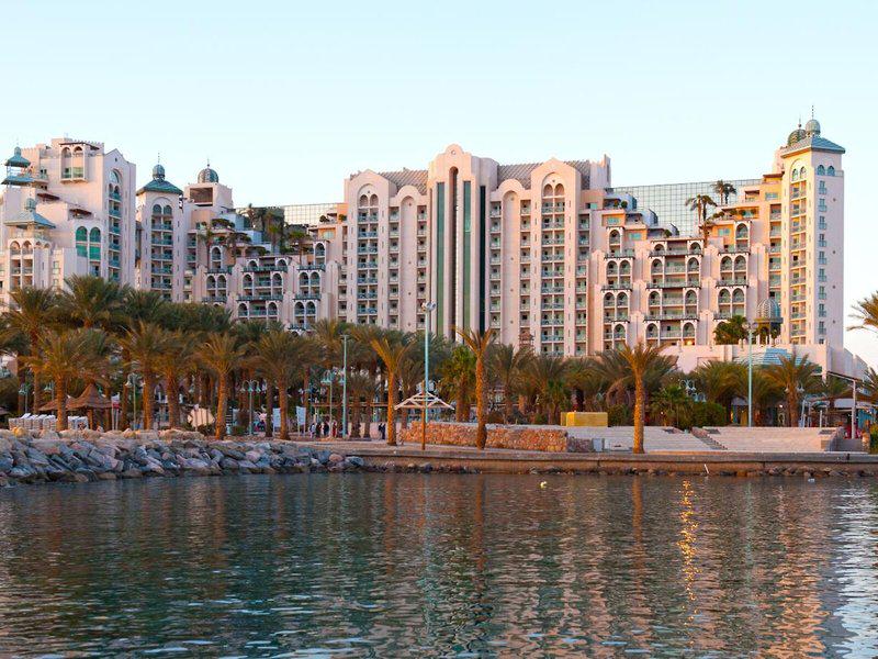 DECD7C628F929D7BE8C42775F33DC804