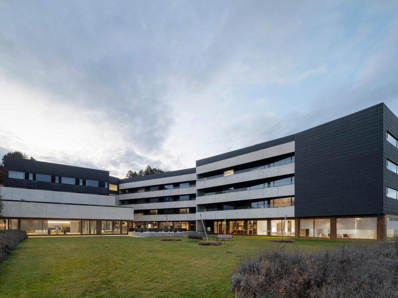 1FDED6C38512996161A55FCEA9120BB4