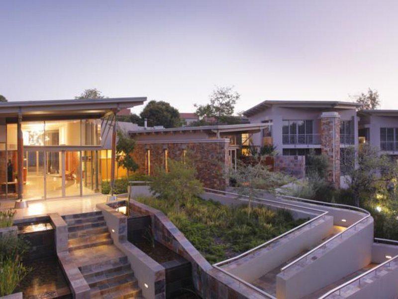 4CE7B5BEC998F31663B67BDD48E9122F