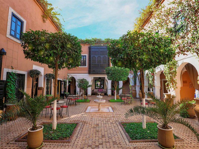 EE9439D213A91F9436B726D96CA06F55