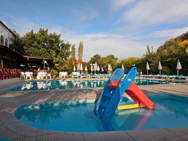 C03DBB0C105C36358604244F28E891EF