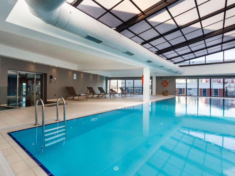 49B4A4E3495ACD6176EC8864D62F3E30