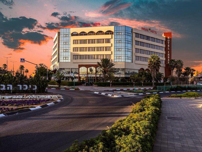 82763AA47DAA883DA153A2B334C27B11