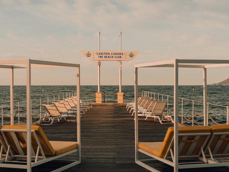 21BE9BFFD09DD5F84C7D97A38DE56649