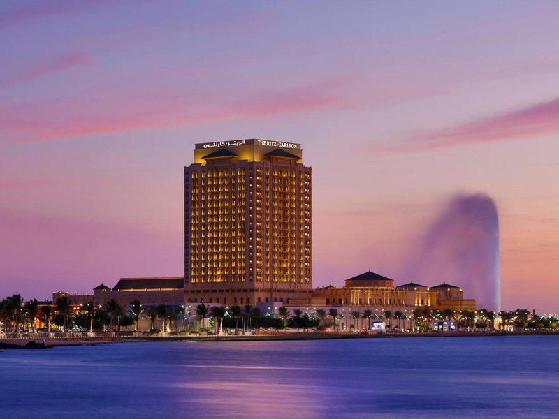 BCE477220605499783E6E81FBDAE7490