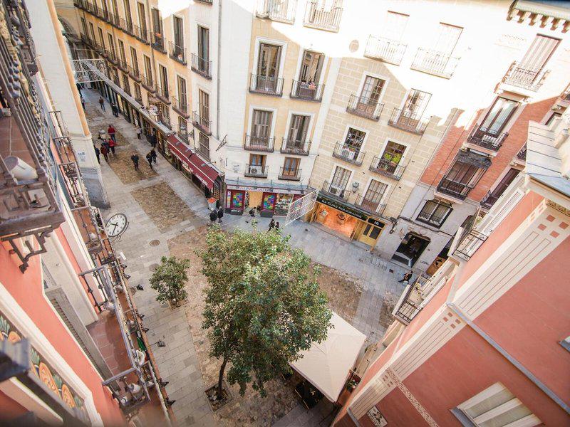 2CB1F58CE104E3243BD1984B6B690B77