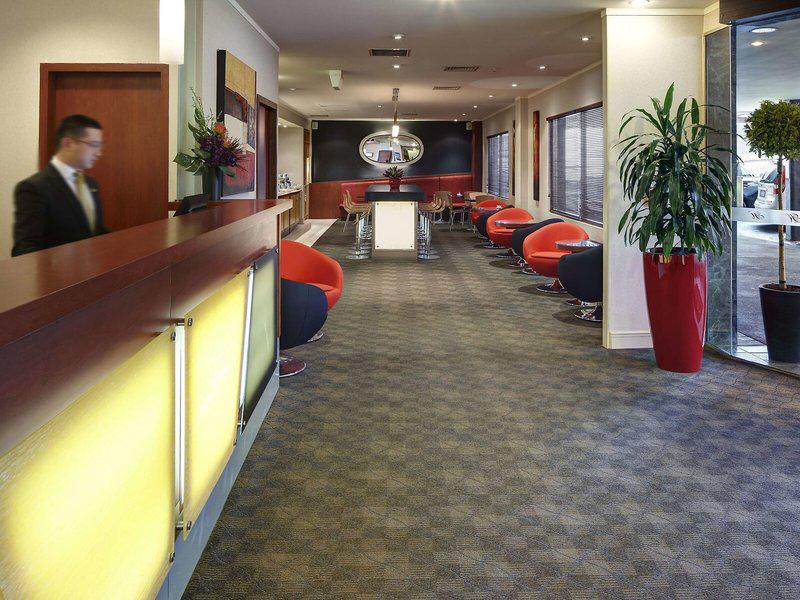 282EE2724FF29BF3182A27EE285F1CAE