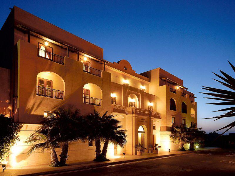 99BACB0AF09567A2A21D60E1E4A071A6