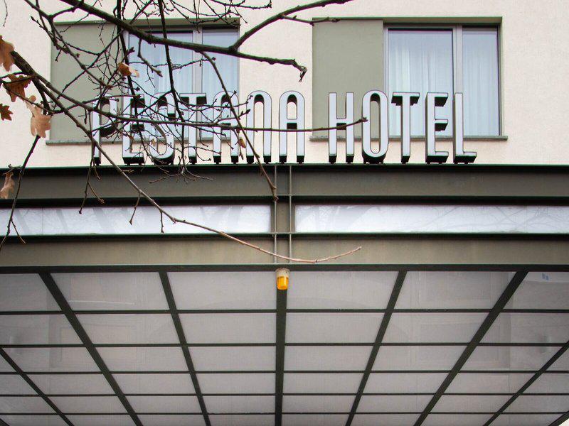 2BEE882F467BEDAE986A3CDF2EEAE503