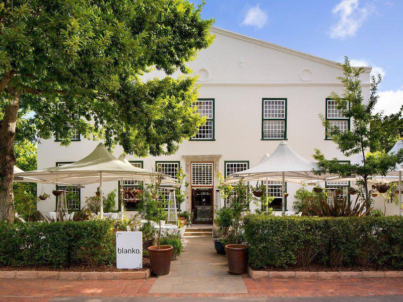 9E8B42F4C8CC1C2D9E8D9DE896653840