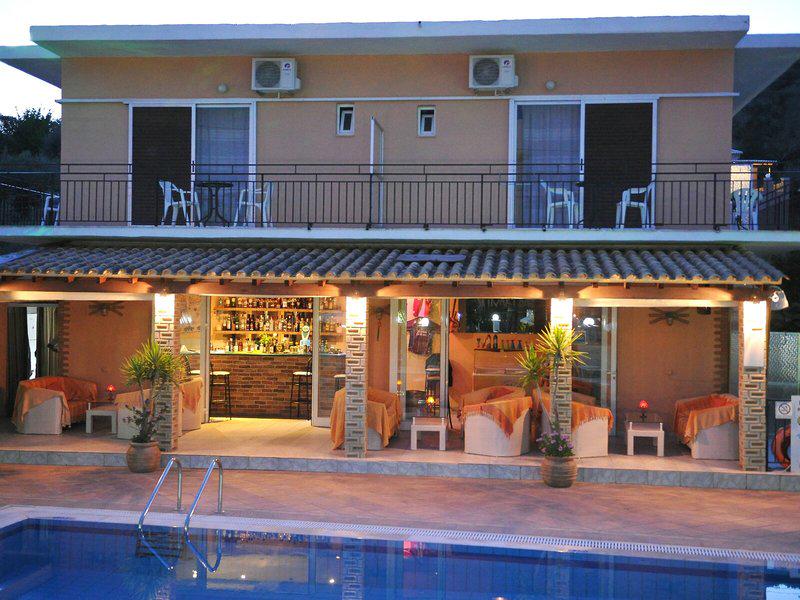 C2837A2BF02EF624C21E120E24DB5BF9