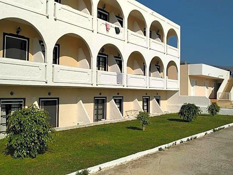 07CCC8CBD3F67E8FD853E5F63BFC3F3B