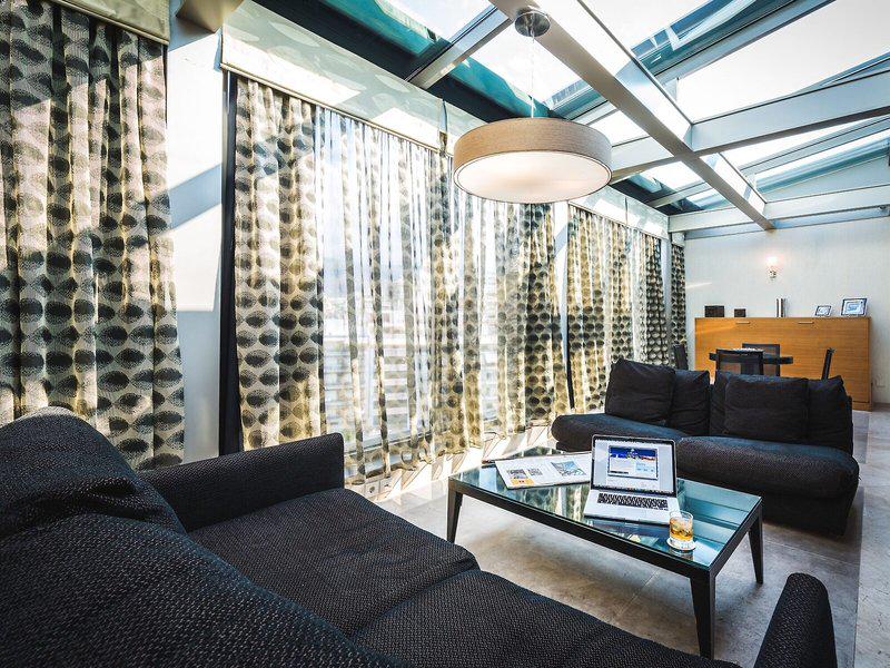 E66C615B735D0C8957057AF076E3C8EF