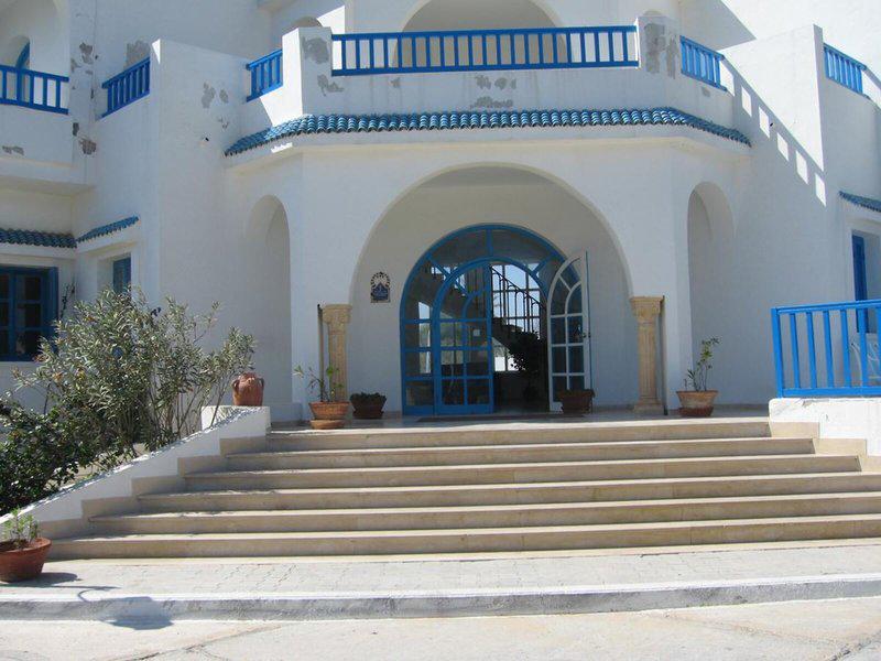 BA147F9433436D7E3389AF4ABF8A3995