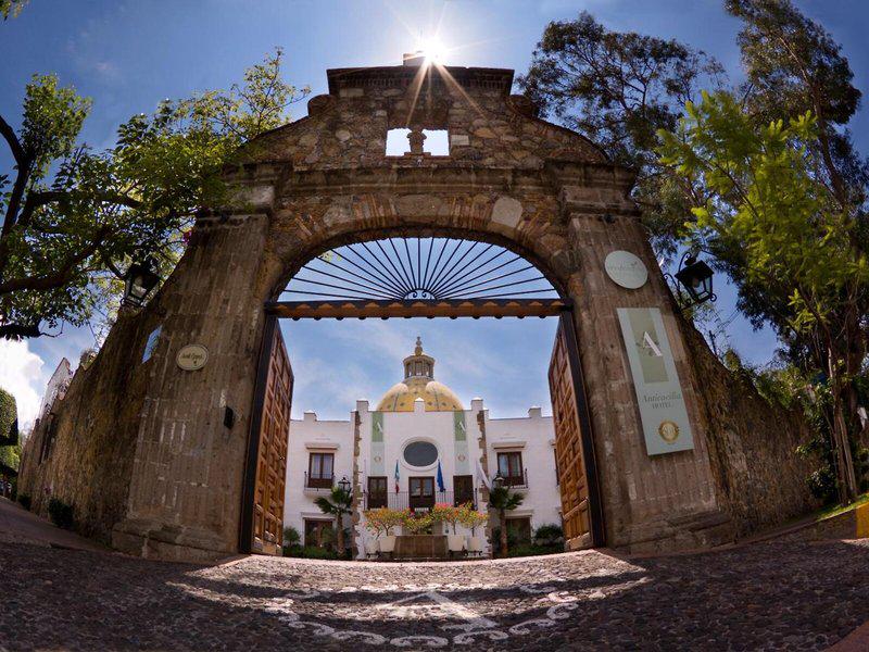 E04B608CA1FB8642562BE5E287C64477