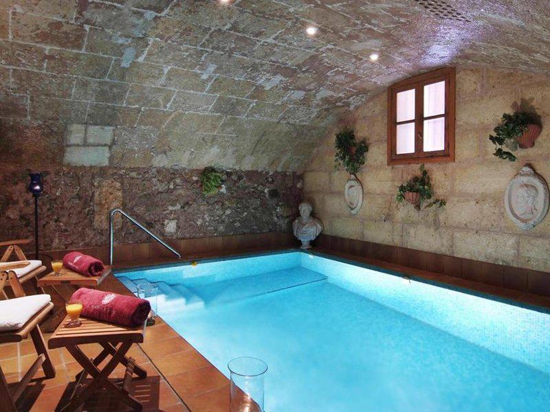 B8D29352637A28CBF0B3610A84040140