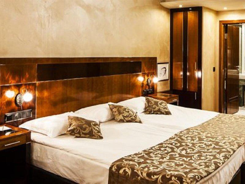 16B68BEBFAF007652F33DB18B6A68B71