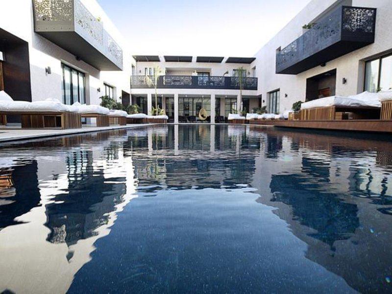 C8C3B43752577756BABEC5862F717E81