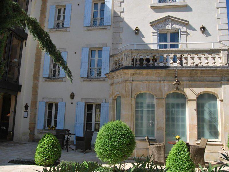 C90F53EA14E63D01BE4DF9F02C540AD7