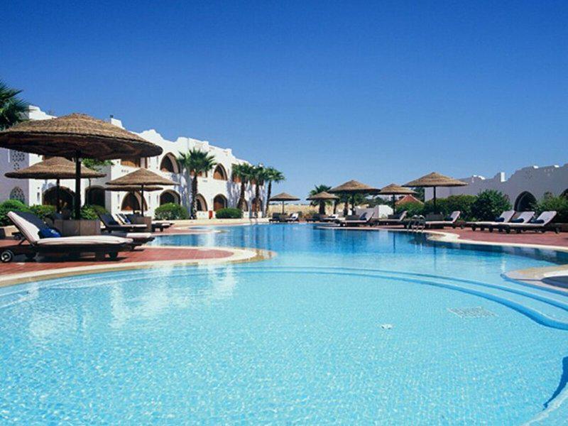 AB1656D70B042900FBC475899F04303E