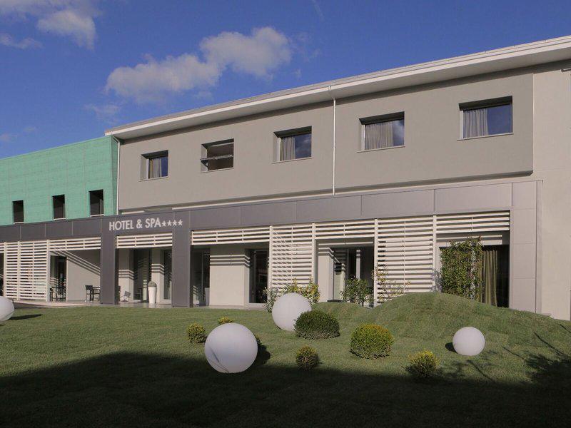 62DB5912456183DB38120F00FEB82F4E