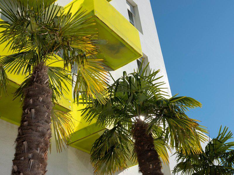 CA0D327D2C82A2988B7548F50CE79E39