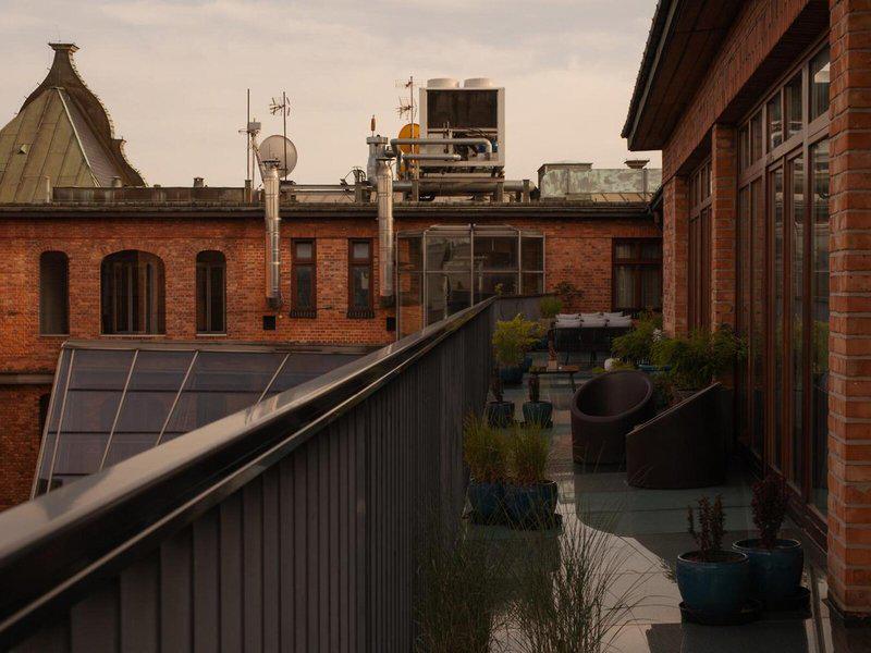 BEC54FD86AE37E63ADAFE71371354E09