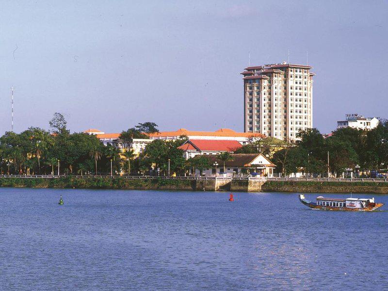 2C3AEEF999E58C8C60923DB96AEB9E17