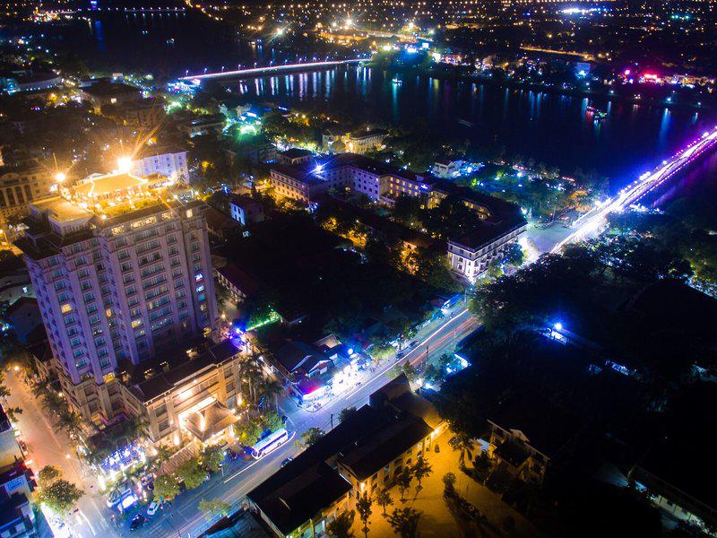 53C0FBE7F74BBF1FCAB897947D7EEAF9