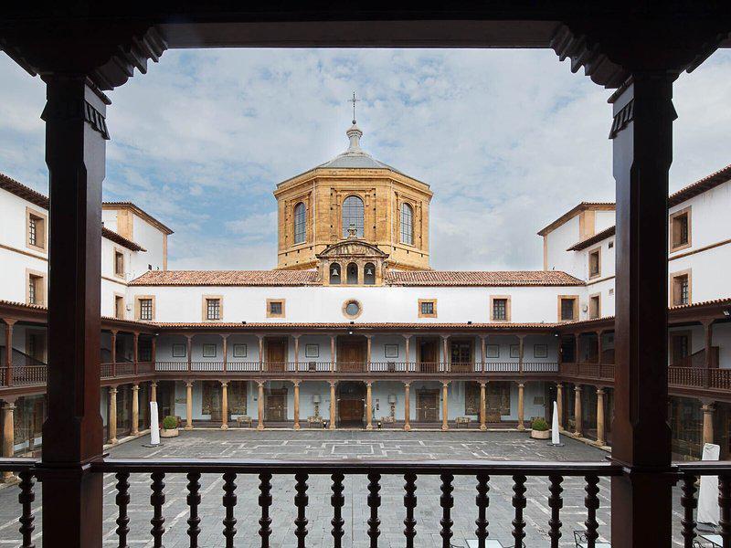 80F8B4EAD4A130CE7B7B441EC2F35F37