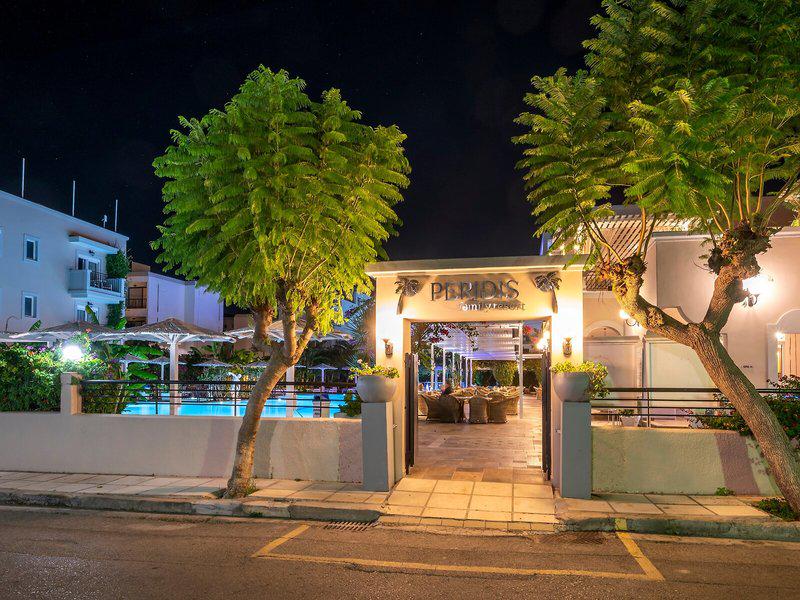 Peridis Family Resort