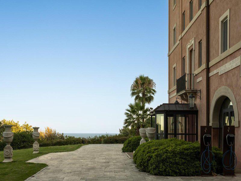 D30D3E8D603A3FC2E18BC5BB9C4F630E