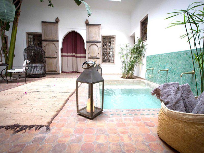 636C2454123CDC39B4917BB35F5DF54B