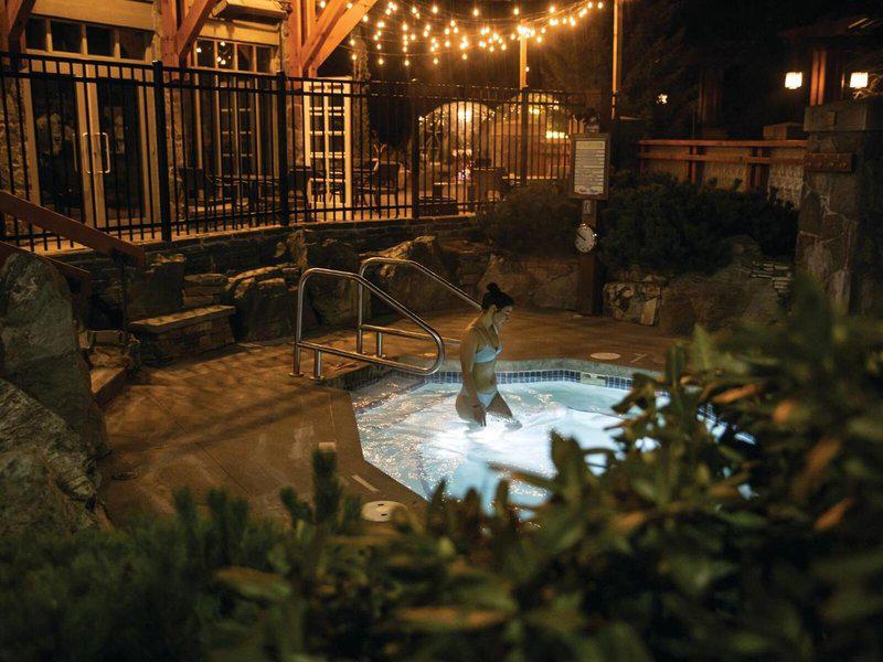 878BD9628C56EBF477C0AFA069EC5BEB