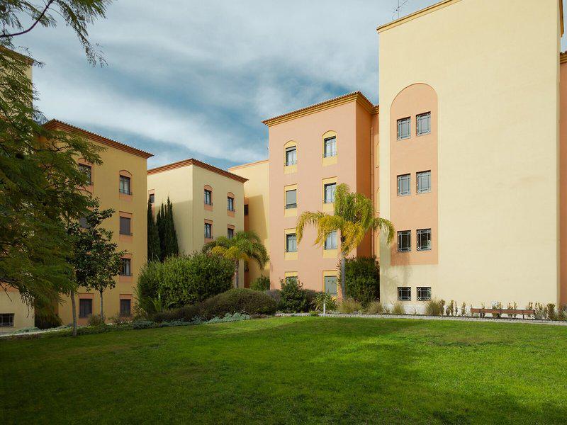 0A7E1E9C158E4960C46A52DBD0B7F8F1