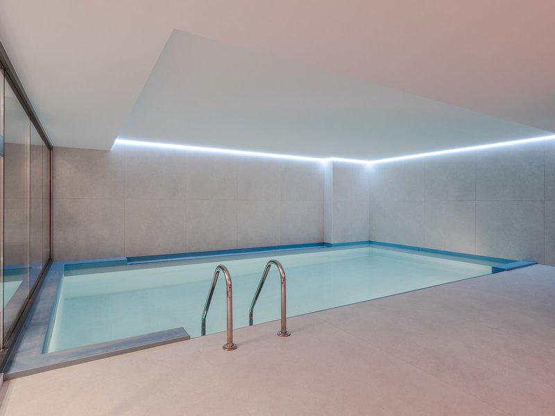 3180AC9D86AB597579195536D697545A