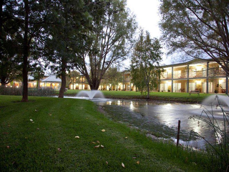 E1DCAF6E2298125E25DDEE32B692E81C